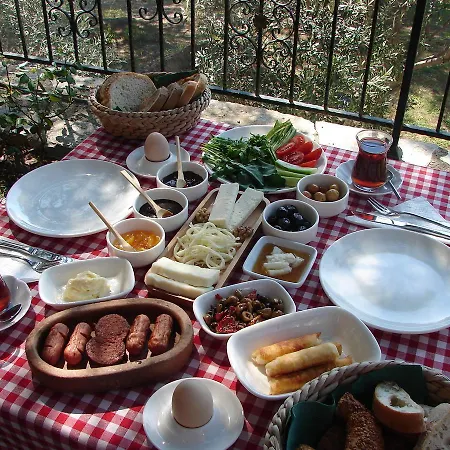 Sari Konak Butik Apartahotel Edremit (Balikesir)