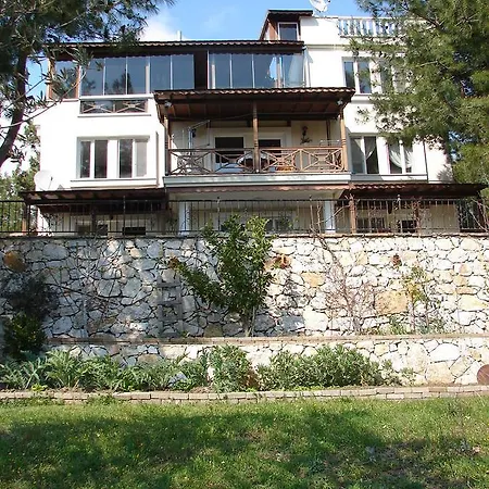 Sari Konak Butik * Edremit (Balikesir)